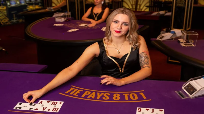 Live Baccarat Slot